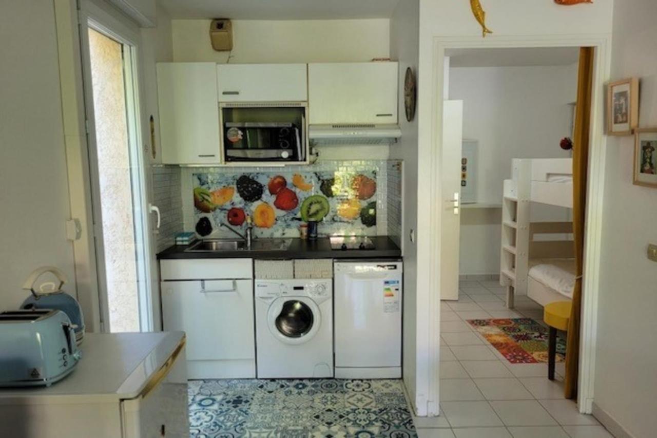 Nice Studio 30 M With Terrace And Pool Antibes Exterior photo